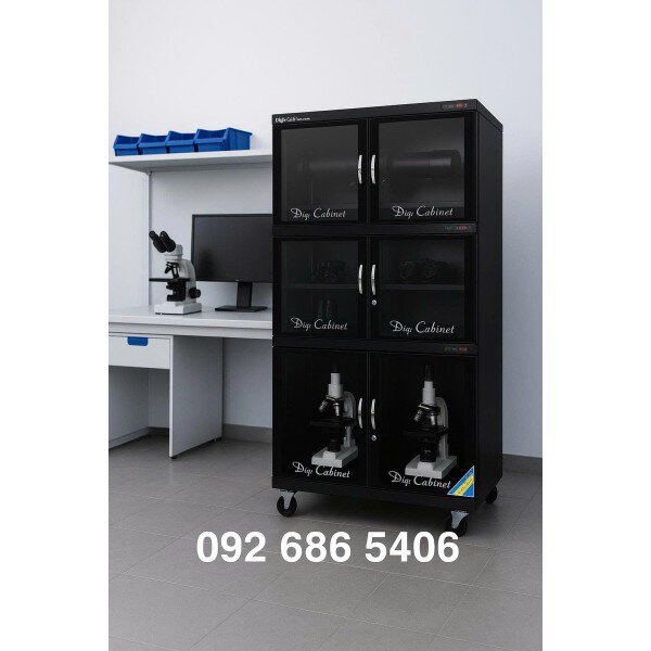 Bảo Quản Thiết Bị Quang Học Trong Thí Nghiệm Và Nghiên Cứu: Giải Pháp Hoàn Hảo Với Tủ Chống Ẩm Digi-Cabi DHC-1200